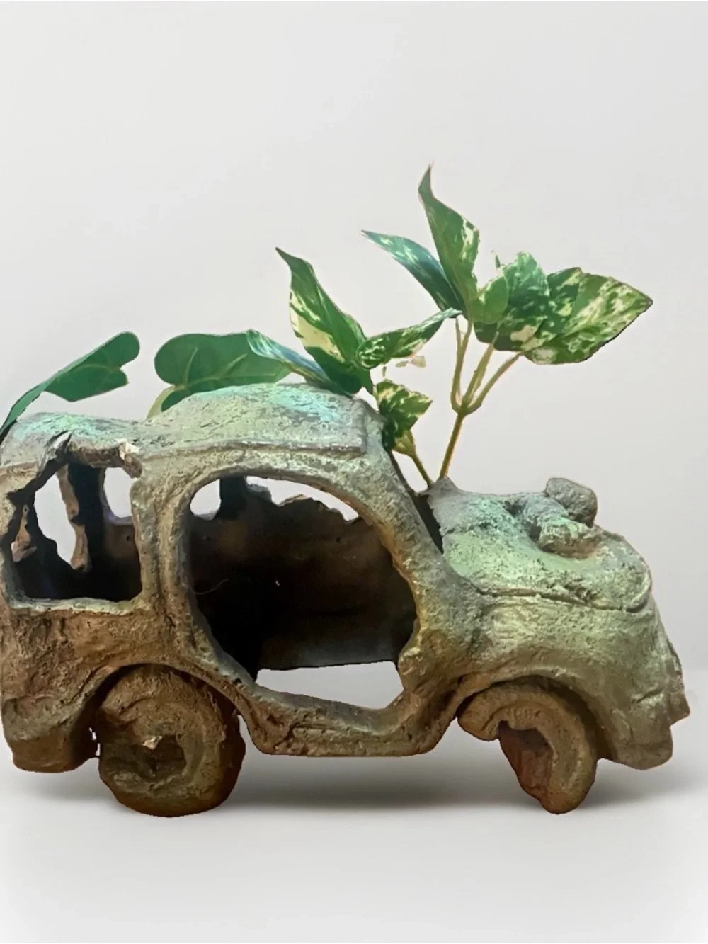 Wrecked Car Aquarium Ornament / Fish Tank Hide Cave with Faux Silk Plants, GUC
